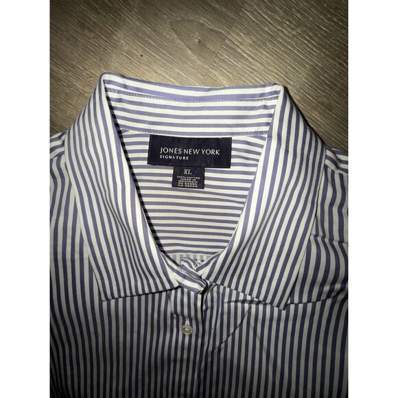 Set Of 2 Women’s Jones New York Signature Button Down Blouses Size XL - Picture 5 of 7